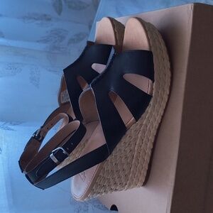 UGG Women's Charcoal Careena Ankle Strap Espadrilles Black Leather 11M